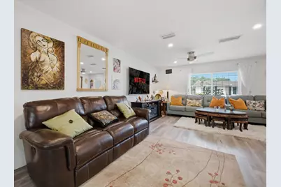 1545 NW 70th Lane, Margate, FL 33063 - Photo 5