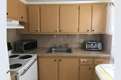 133 Cambridge F, West Palm Beach, FL 33417 - Photo 5