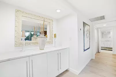 100 SE 5th Avenue #412, Boca Raton, FL 33432 - Photo 13