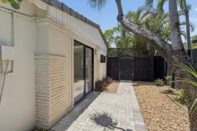 738 NE 16th Avenue, Fort Lauderdale, FL 33304 - Photo 7