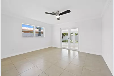 580 SE 5th Street, Pompano Beach, FL 33060 - Photo 7