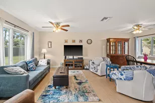 119 Lakeside Cir, Jupiter, FL 33458 - Photo 5