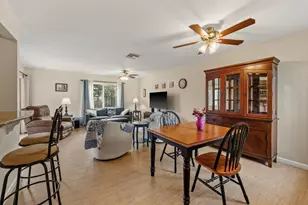 119 Lakeside Cir, Jupiter, FL 33458 - Photo 3
