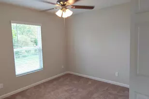 682 SW Paar Dr, Port Saint Lucie, FL 34953 - Photo 9