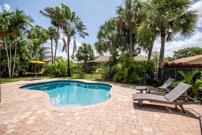 461 NW 47th Avenue, Deerfield Beach, FL 33442 - Photo 1