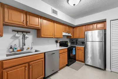 3300 Jaywood Terrace #J116, Boca Raton, FL 33431 - Photo 7