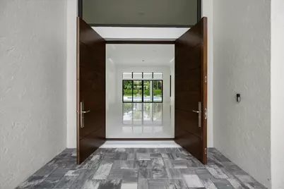 1712 Mayacoo Lakes Boulevard, West Palm Beach, FL 33411 - Photo 5