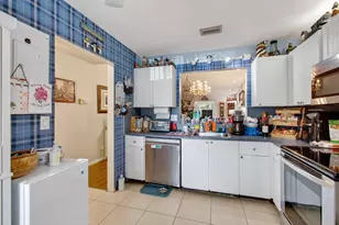 4305 Lucerne Villas Ln, Lake Worth, FL 33467 - Photo 21