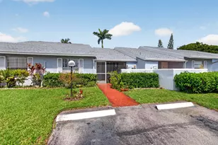 4305 Lucerne Villas Ln, Lake Worth, FL 33467 - Photo 1
