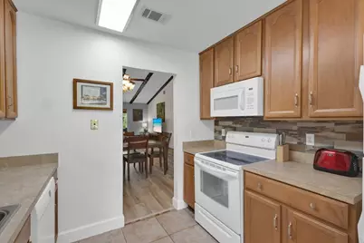 3303 SE Sandpiper Circle, Port Saint Lucie, FL 34952 - Photo 21