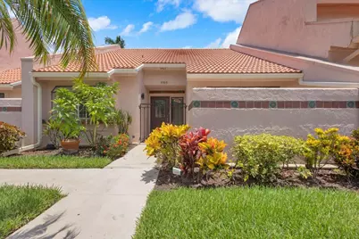 3303 SE Sandpiper Circle, Port Saint Lucie, FL 34952 - Photo 1