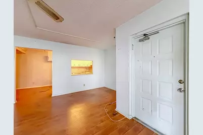 1104 Green Pine #E1, West Palm Beach, FL 33409 - Photo 5