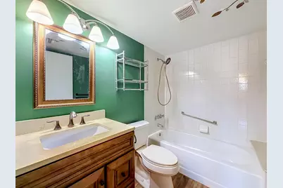 1104 Green Pine #E1, West Palm Beach, FL 33409 - Photo 27