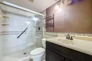 1104 Green Pine, West Palm Beach, FL 33409 - Photo 23