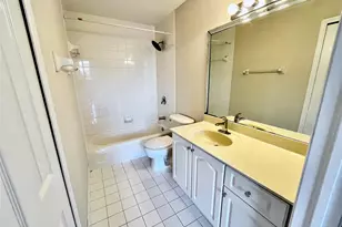 7085 Nova Dr, Davie, FL 33317 - Photo 9