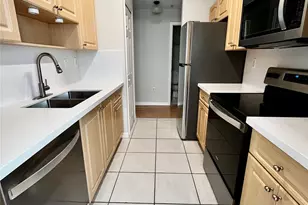 7085 Nova Dr, Davie, FL 33317 - Photo 3