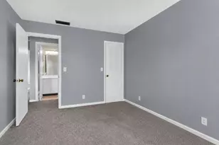 10000 Meridian Way N, Palm Beach Gardens, FL 33410 - Photo 9