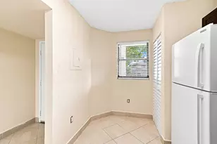 9938 Nob Hill Ln, Sunrise, FL 33351 - Photo 7