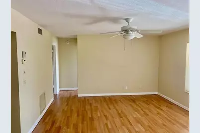 428 Pine Glen Lane #B-2, Greenacres, FL 33463 - Photo 9