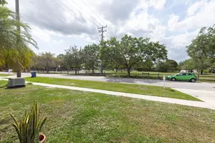 1240 Grandview Cir, Royal Palm Beach, FL 33411 - Photo 29