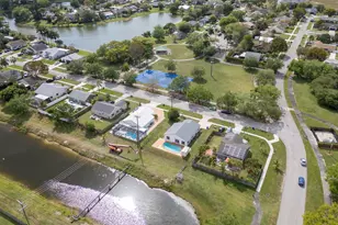 1240 Grandview Cir, Royal Palm Beach, FL 33411 - Photo 33