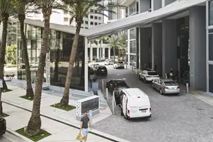 1300 Brickell Bay, Miami, FL 33131 - Photo 23