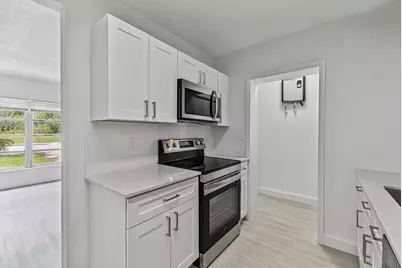 317 SW 19th Street, Fort Lauderdale, FL 33315 - Photo 17