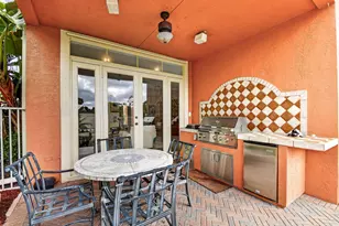 2279 Ridgewood Cir, Royal Palm Beach, FL 33411 - Photo 7