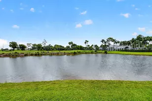 2279 Ridgewood Cir, Royal Palm Beach, FL 33411 - Photo 17