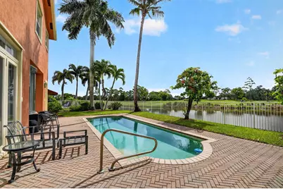 2279 Ridgewood Circle, Royal Palm Beach, FL 33411 - Photo 19