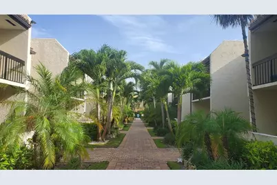 721 SE 1st Way #C13, Deerfield Beach, FL 33441 - Photo 1