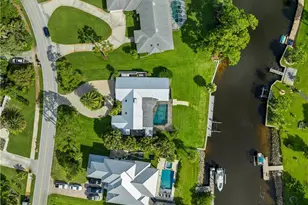 1310 NW Lakeside Trail, Stuart, FL 34994 - Photo 71