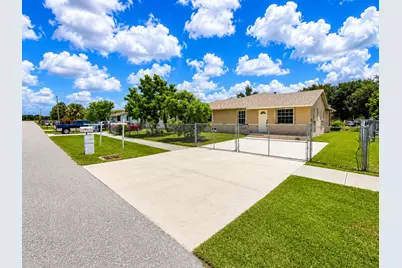 8874 Eldorado Drive, Pahokee, FL 33476 - Photo 17