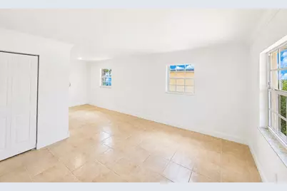 8874 Eldorado Drive, Pahokee, FL 33476 - Photo 5