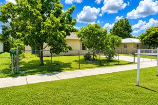 8874 Eldorado Dr, Pahokee, FL 33476 - Photo 19