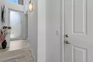 711 SE 16th Ct, Fort Lauderdale, FL 33316 - Photo 13