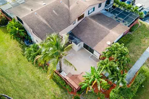 4245 S Landar Dr, Lake Worth, FL 33463 - Photo 5