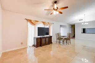 4245 S Landar Dr, Lake Worth, FL 33463 - Photo 7