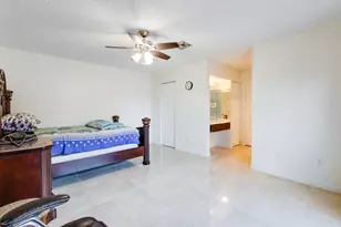 4245 S Landar Dr, Lake Worth, FL 33463 - Photo 17