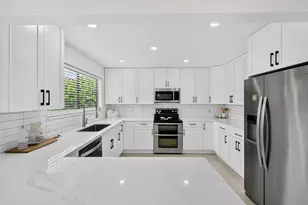 4131 NW 5th Dr, Deerfield Beach, FL 33442 - Photo 11