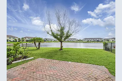 10092 W Villa Circle, Vero Beach, FL 32966 - Photo 19