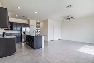 10092 W Villa Cir, Vero Beach, FL 32966 - Photo 11