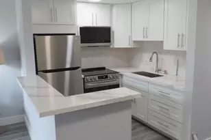101 Hastings G, West Palm Beach, FL 33417 - Photo 3