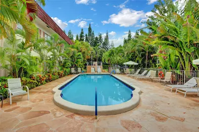 665 Enfield Street #B20, Boca Raton, FL 33487 - Photo 17