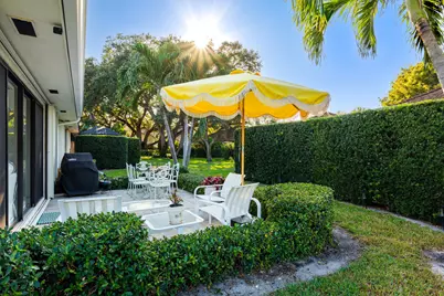 11340 Briarwood Place, North Palm Beach, FL 33408 - Photo 11