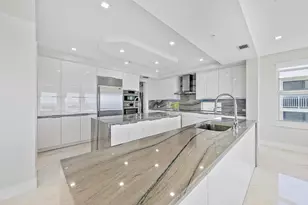 2070 N Ocean Blvd, Boca Raton, FL 33431 - Photo 13