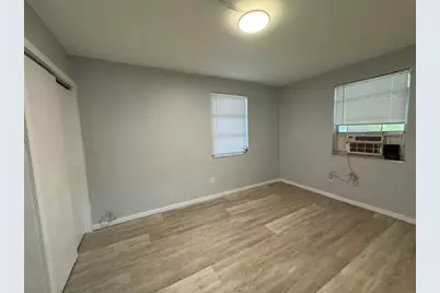 304 NW 14th Avenue, Fort Lauderdale, FL 33311 - Photo 11