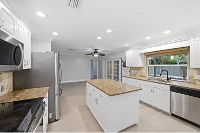 4430 Gardenia Drive, Palm Beach Gardens, FL 33410 - Photo 11