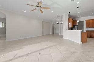 411 NW Sheffield Cir, Port Saint Lucie, FL 34983 - Photo 5