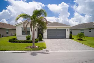 11869 SW Poseidon Way, Port Saint Lucie, FL 34987 - Photo 9